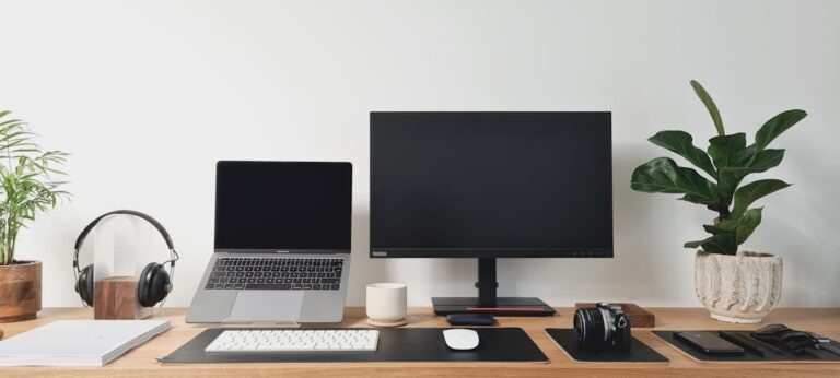 Enhance Your Home Office Setup with Trendy Accessories Today